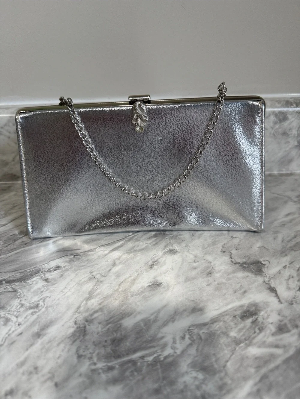 Silver Metallic Evening Clutch Bag Rhinestone Kiss Lock Chain Strap Formal Weddi